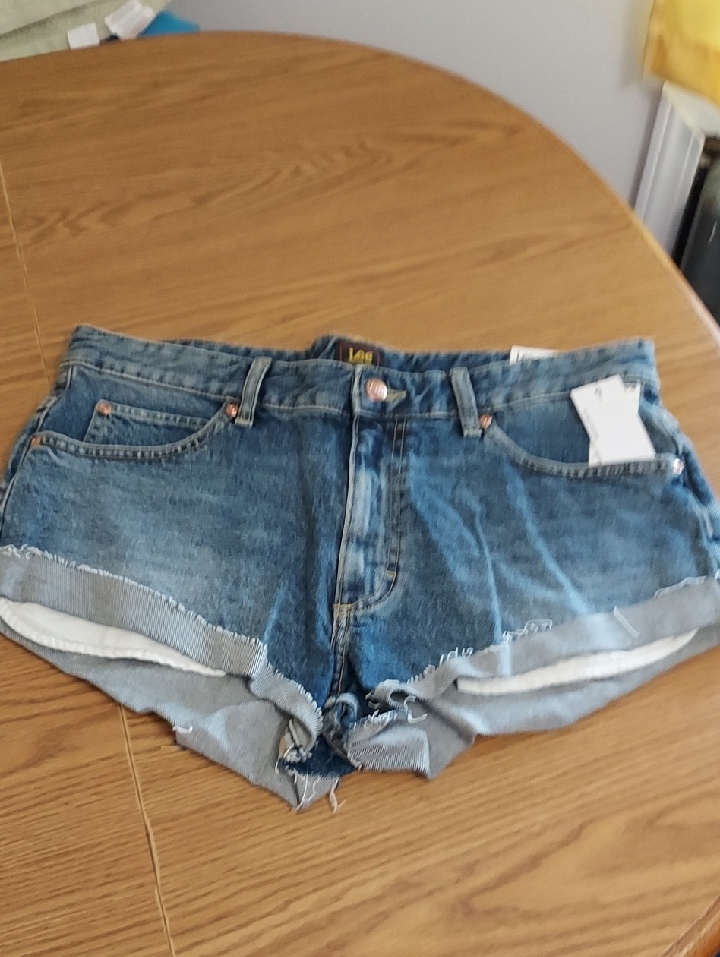 Lee Mid Rise Rider Classic Shorts